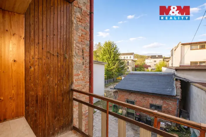 Prodej komerční nemovitosti, Hronov, Jiráskova, 49 m2