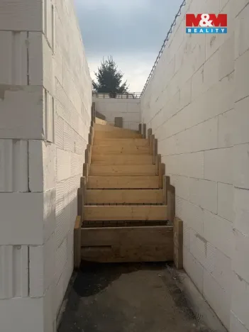 Prodej bytu 3+kk, Kamenný Újezd, 75 m2