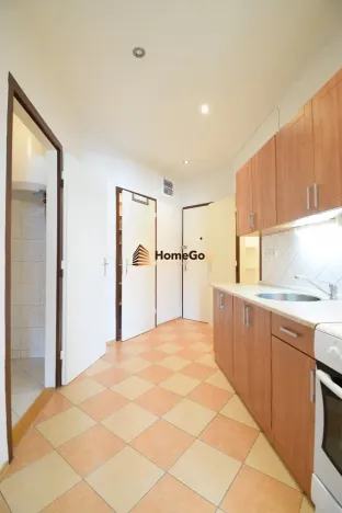 Pronájem bytu 2+kk, Praha - Nusle, U gymnázia, 44 m2