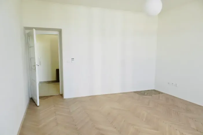 Pronájem bytu 2+kk, Praha - Žižkov, Fibichova, 60 m2