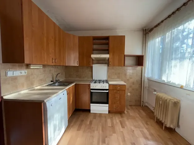 Prodej bytu 3+1, Pardubice, Varšavská, 63 m2