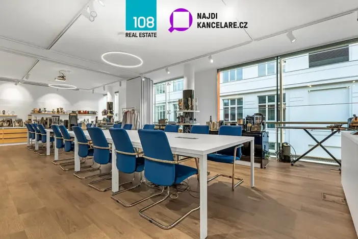 Pronájem kanceláře, Praha - Karlín, Křižíkova, 415 m2