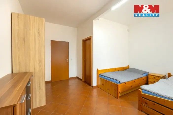 Prodej ubytování, Karlovy Vary - Drahovice, 310 m2