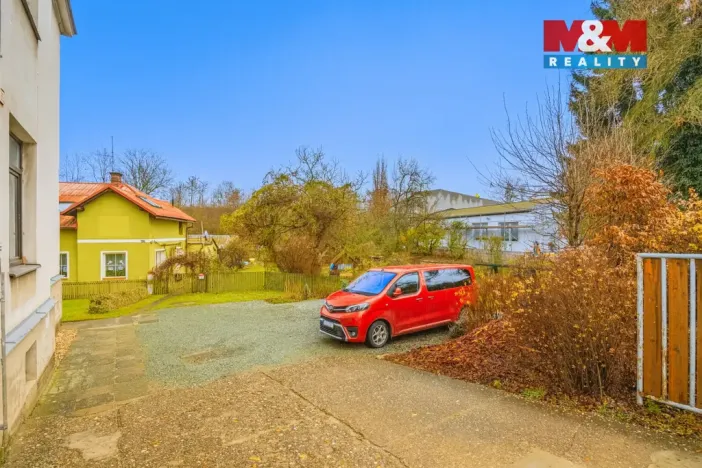 Prodej bytu 3+1, Jaroměř - Pražské Předměstí, Husova, 124 m2