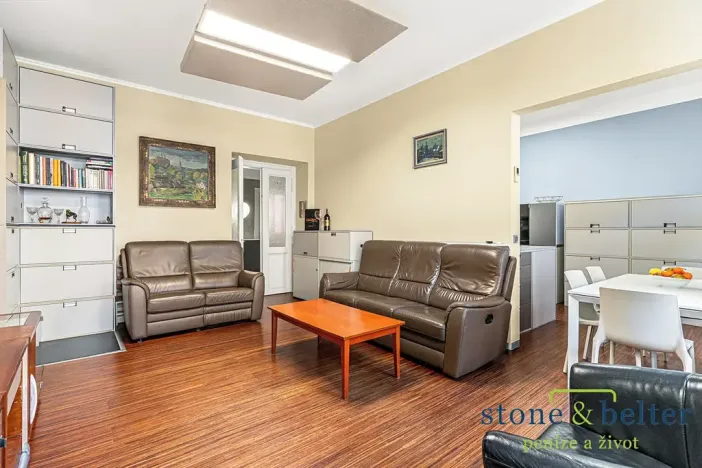 Prodej bytu 3+1, Praha - Smíchov, Zborovská, 111 m2