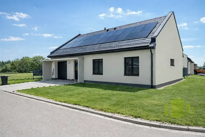 Prodej rodinného domu, Ústín, 128 m2