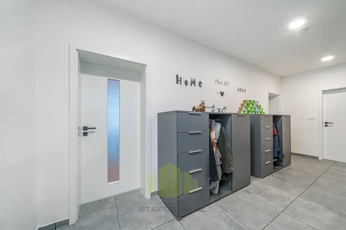 Prodej rodinného domu, Ústín, 128 m2