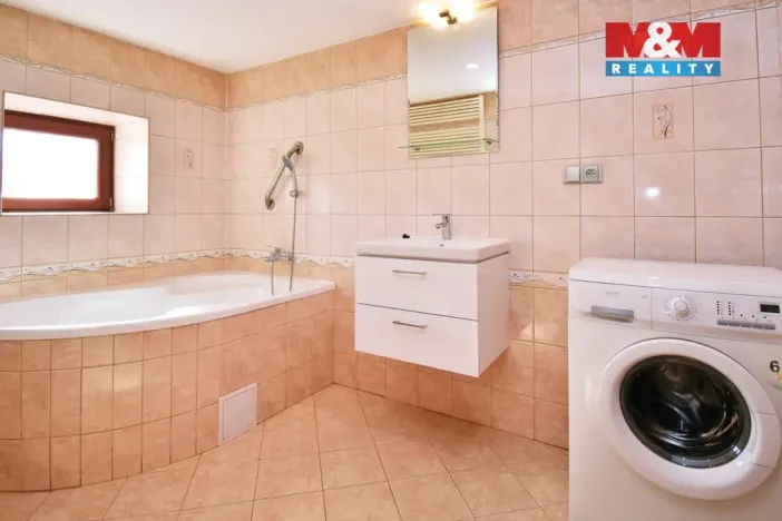 Pronájem rodinného domu, Dobročovice, 82 m2