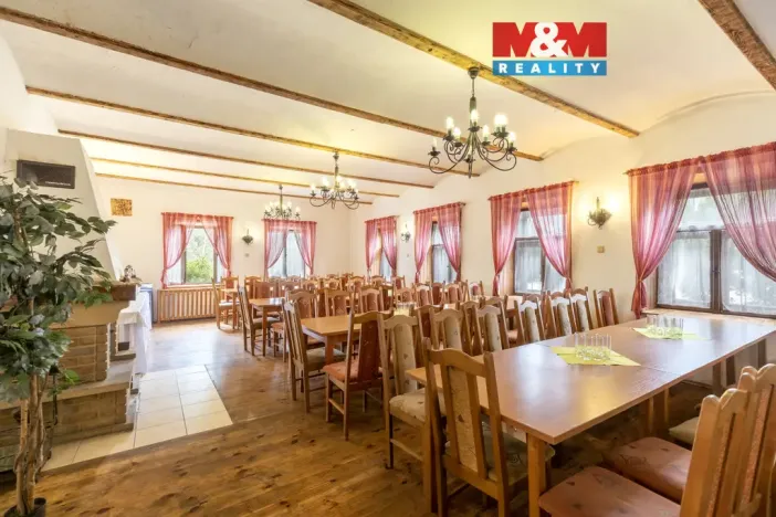 Prodej restaurace, Třinec - Guty, 420 m2