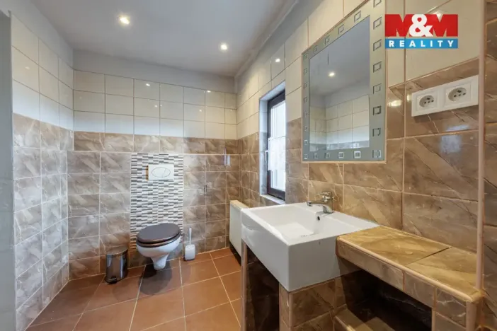 Prodej ubytování, Horní Blatná, Bezručova, 250 m2