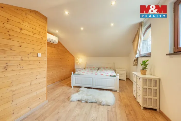 Prodej rodinného domu, Slaný - Kvíček, 100 m2