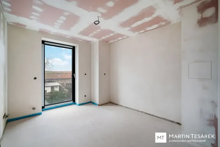 Prodej rodinného domu, Starovice, 221 m2