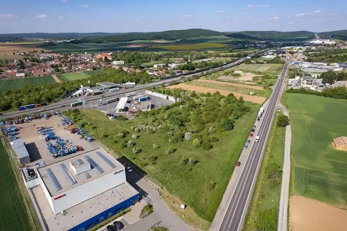 Prodej výrobních prostor, Troubsko, Jihlavská, 11908 m2