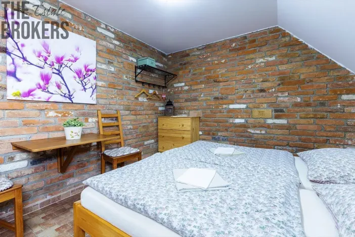 Prodej ubytování, Březí, Na štěrkách, 333 m2