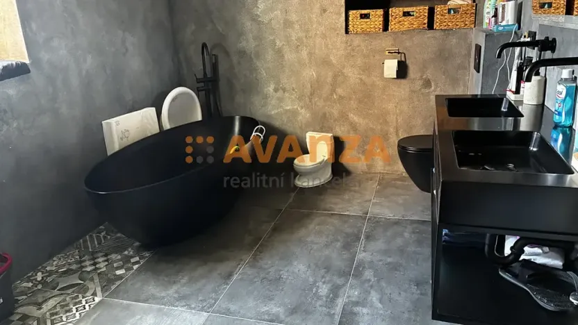 Prodej bytu 3+kk, Děčín, Vilsnická, 92 m2