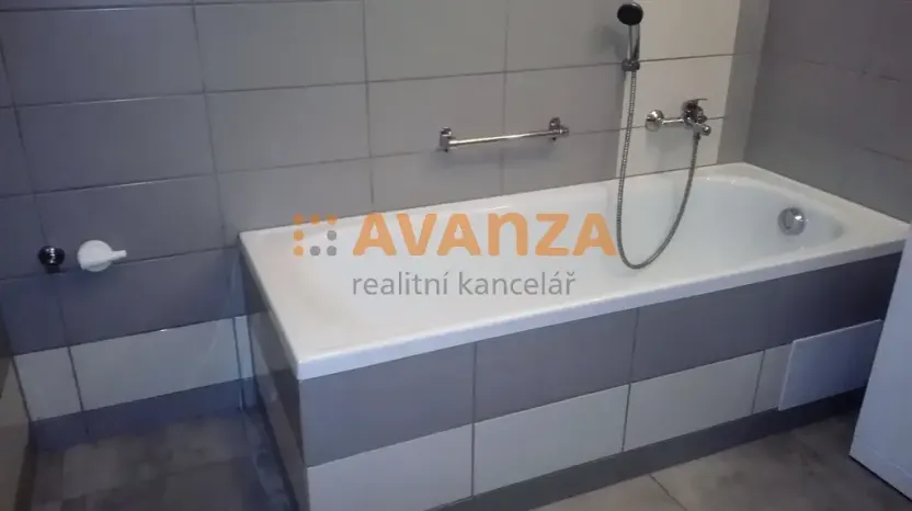 Pronájem bytu 2+kk, Děčín, Pivovarská, 40 m2