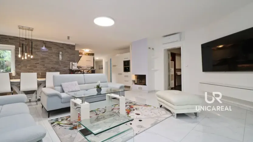 Prodej činžovního domu, Brno - Komín, Hlavní, 523 m2