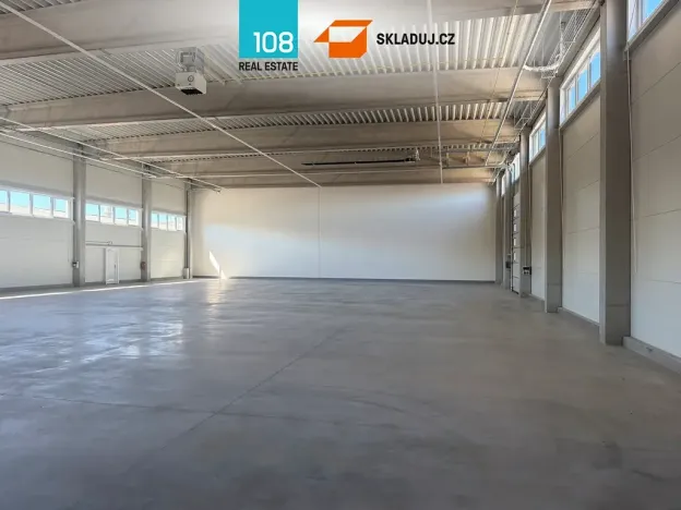 Pronájem skladu, Kladno, Dubská, 1026 m2