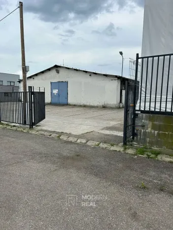 Pronájem komerčního pozemku, Holasice, 1600 m2