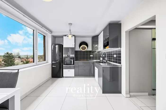 Prodej bytu 3+kk, Dyjákovice, 81 m2