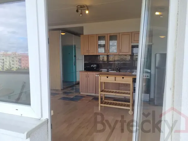 Pronájem bytu 1+kk, Praha - Kamýk, Otradovická, 34 m2