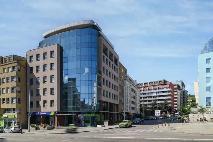 Pronájem kanceláře, Praha - Vysočany, Sokolovská, 18 m2