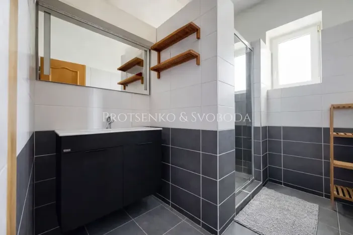 Prodej rodinného domu, Přerov nad Labem, 283 m2