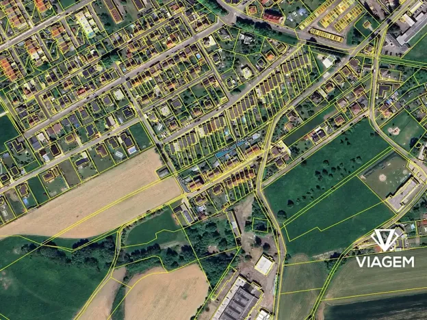 Prodej podílu zahrady, Dvůr Králové nad Labem, 162 m2