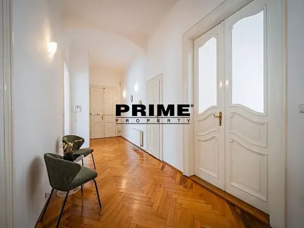 Pronájem kanceláře, Praha - Staré Město, Na Perštýně, 197 m2