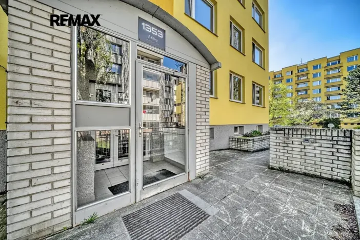 Prodej bytu 2+kk, Poděbrady, V Aleji, 43 m2