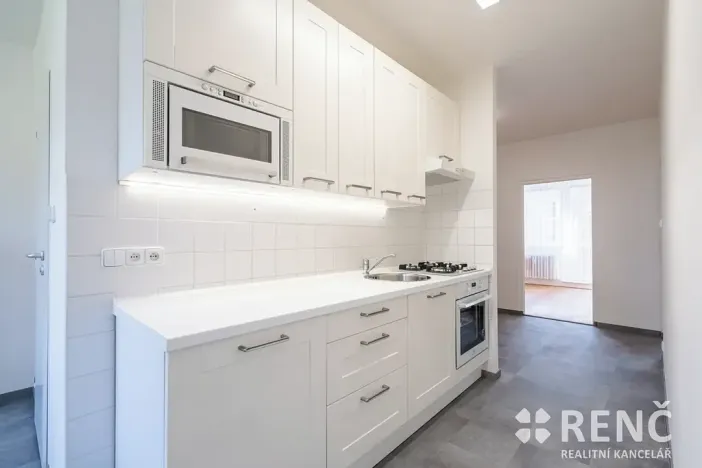 Pronájem bytu 3+1, Brno, Řezáčova, 75 m2