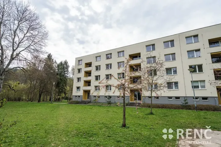 Pronájem bytu 3+1, Brno, Řezáčova, 75 m2