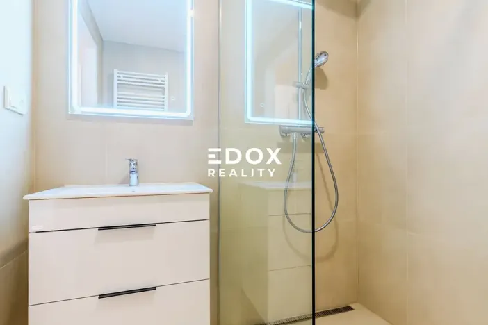 Prodej bytu 3+1, Praha - Vinohrady, Hradecká, 95 m2