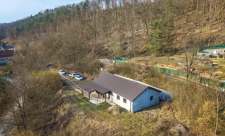 Prodej rodinného domu, Hrdlořezy, 126 m2