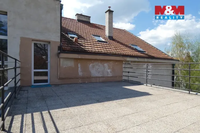 Pronájem bytu 3+1, Čáslav - Čáslav-Nové Město, Jeníkovská, 106 m2