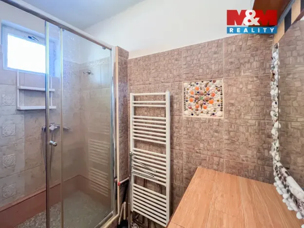 Prodej rodinného domu, Strašín, 450 m2