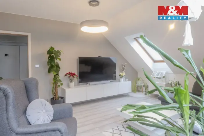 Prodej bytu 3+1, Zlín - Kudlov, Žlutá, 87 m2