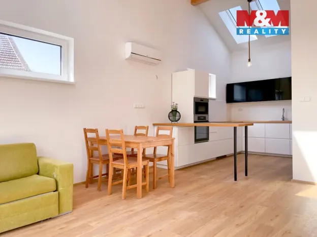 Prodej rodinného domu, Medlovice, 96 m2