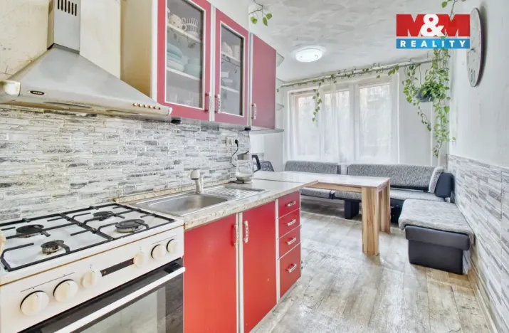 Prodej bytu 2+1, Chomutov, Kamenná, 59 m2