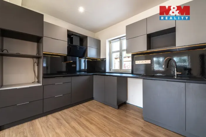 Prodej rodinného domu, Bělá pod Bezdězem, Berkova, 132 m2