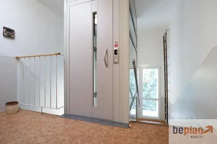 Pronájem bytu 1+1, Děčín, Teplická, 37 m2