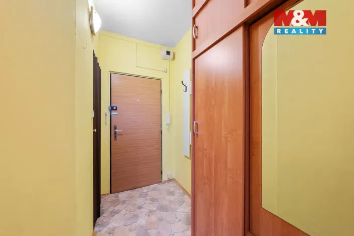 Prodej bytu 1+kk, Děčín - Děčín III-Staré Město, Litoměřická, 19 m2