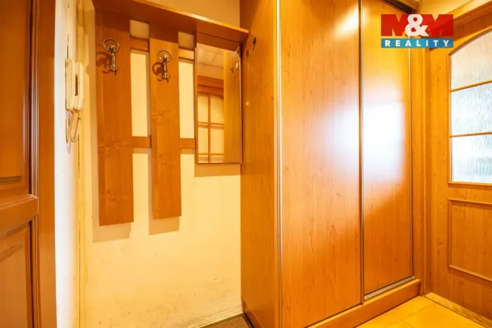 Prodej bytu 1+kk, Jablonné v Podještědí - Markvartice, U Školy, 19 m2