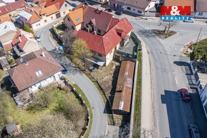 Prodej rodinného domu, Kostelec nad Černými lesy - Kostelec nad Černými Lesy, Pražská, 450 m2