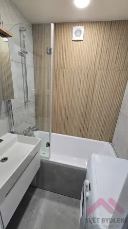 Pronájem bytu 2+kk, Praha - Smíchov, K Závěrce, 66 m2