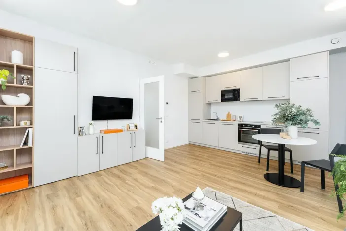 Pronájem bytu 2+kk, Praha - Vysočany, Odkolkova, 52 m2