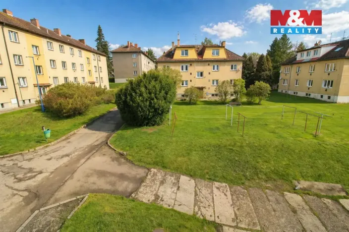 Prodej bytu 2+1, Benešov, Ladova, 54 m2