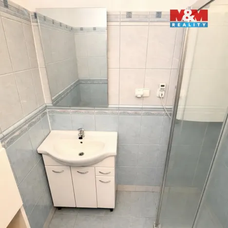 Prodej bytu 2+1, Frenštát pod Radhoštěm, Školská čtvrť, 64 m2