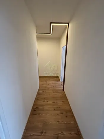 Pronájem bytu 2+kk, Strašice, 50 m2