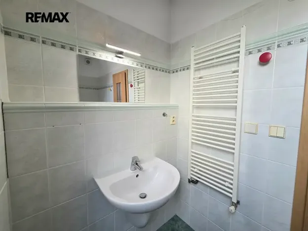 Prodej bytu 2+kk, Jesenice, Příčná I., 45 m2